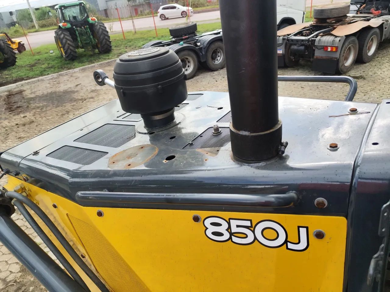 Trator de Esteira John Deere 850J - Ano 2021 R$ 681.000,00 - Foto 3