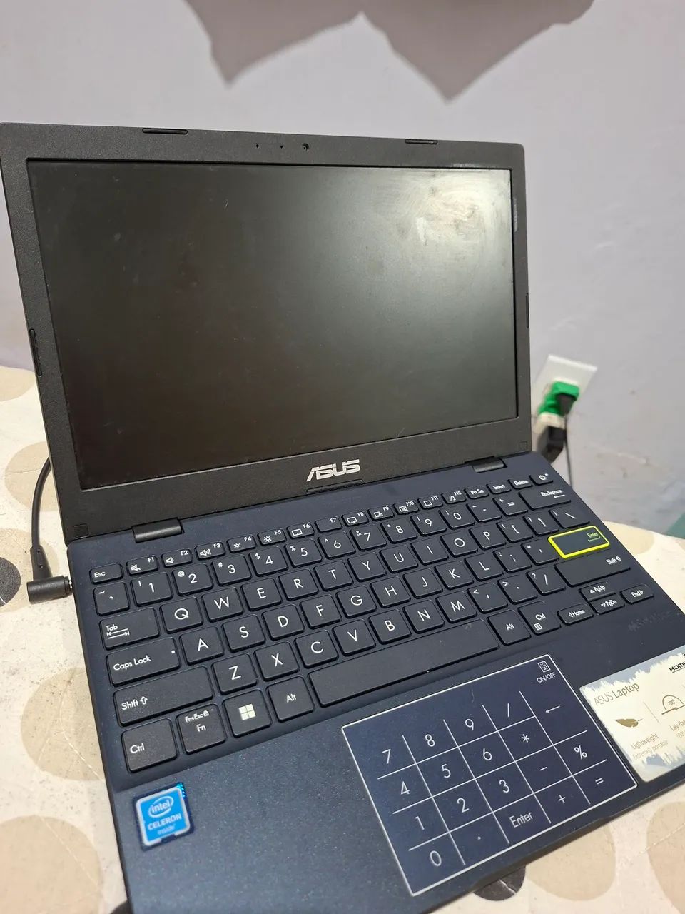 Notebook ASUS E210 11,6"