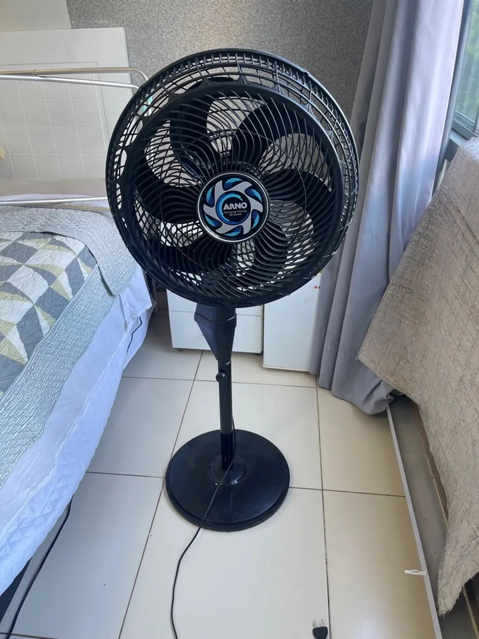 Ventilador Arno Ultra Silence Force Coluna 220v - Foto 2
