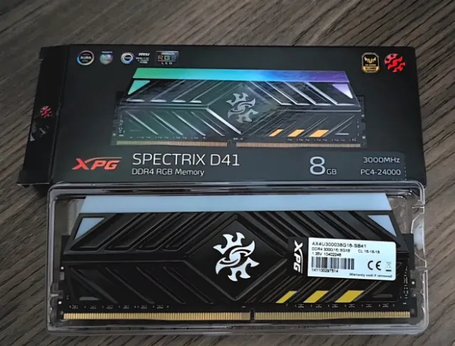 Memória RAM Adata XPG Spectrix D41 8gb 3000Mhz RGB CL16 DDR4