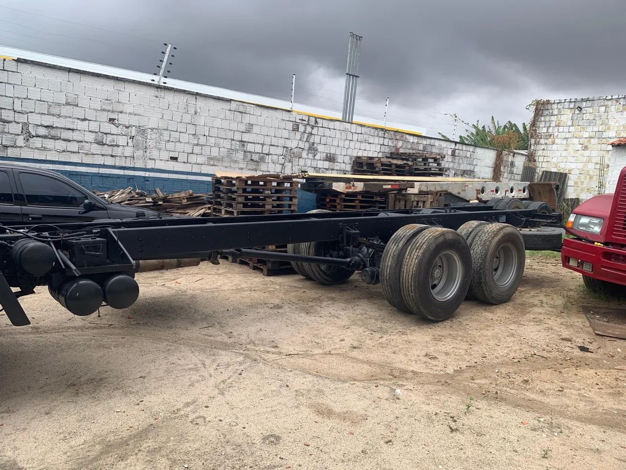 Caminhão FORD CARGO 1317  TRUCADO - Diesel - No Chassi - Foto 4