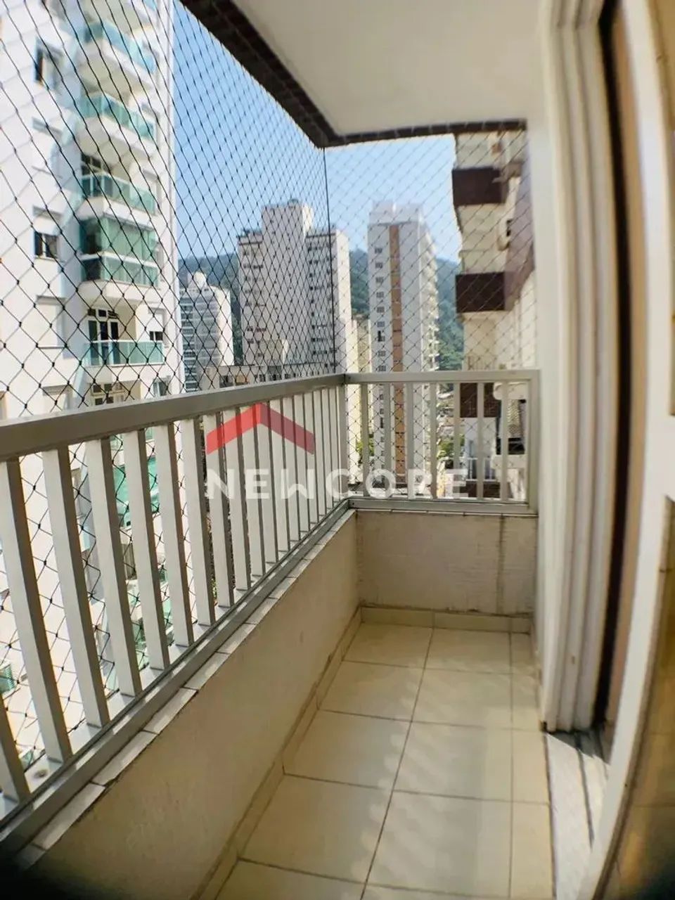 Apartamento em Rua Caminho do Mar - Pitangueiras - Guarujá/SP - Foto 2