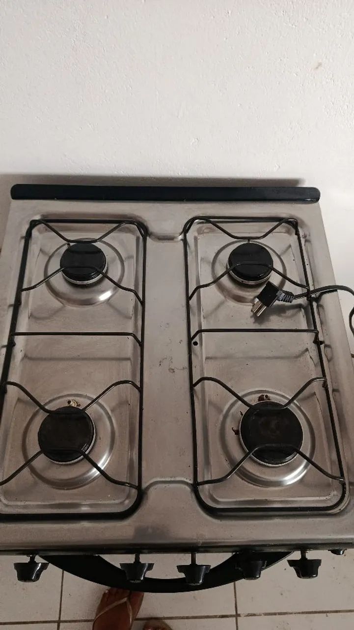 Fogão Esmaltec 4 bocas, acendimento automático, funcionando perfeitamente  - Foto 2