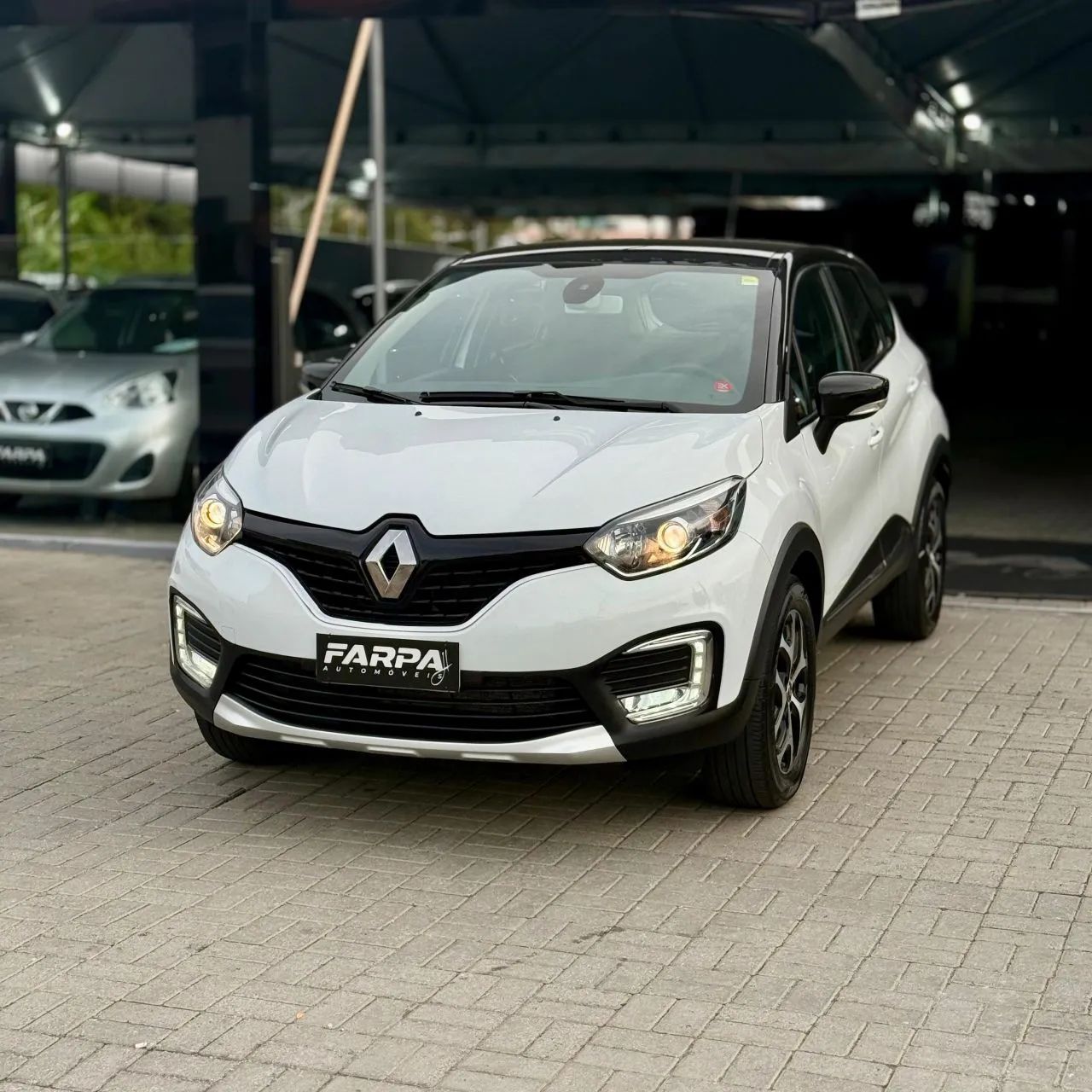 CAPTUR Intense 1.6 16V Flex 5p Aut.