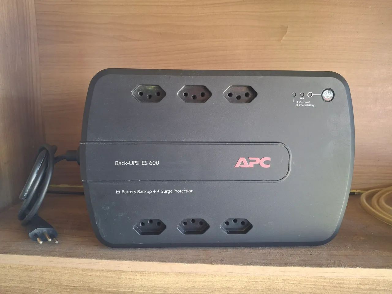 Nobreak apc es 600