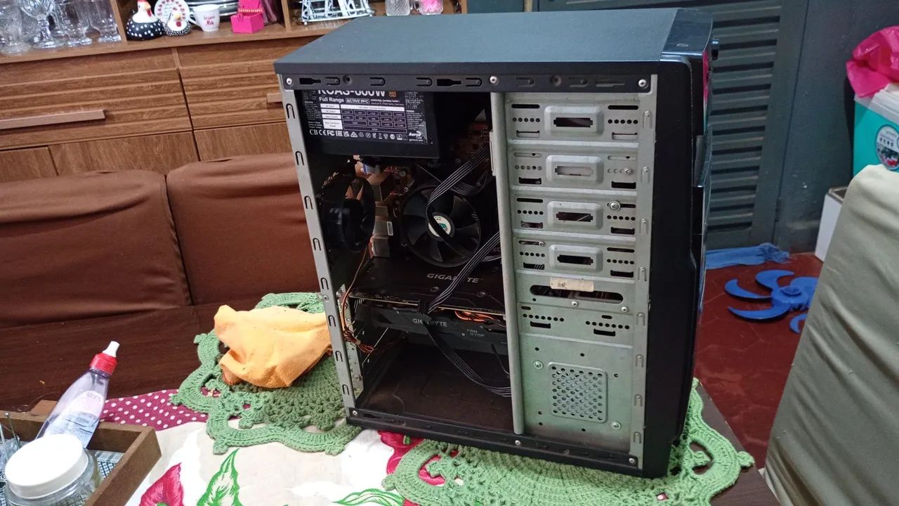 PC GAMER LOW, RODA VARIOS JOGOS E VARIOS TIPOS DE TRABALHOS - Foto 2