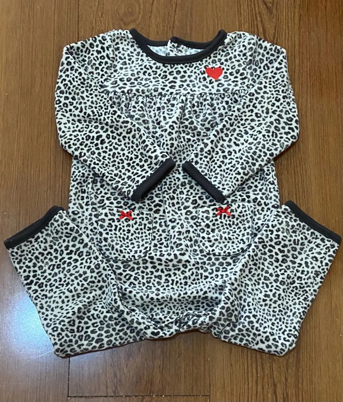 Macacão carters 24m oncinha menina em fleece - Foto 3