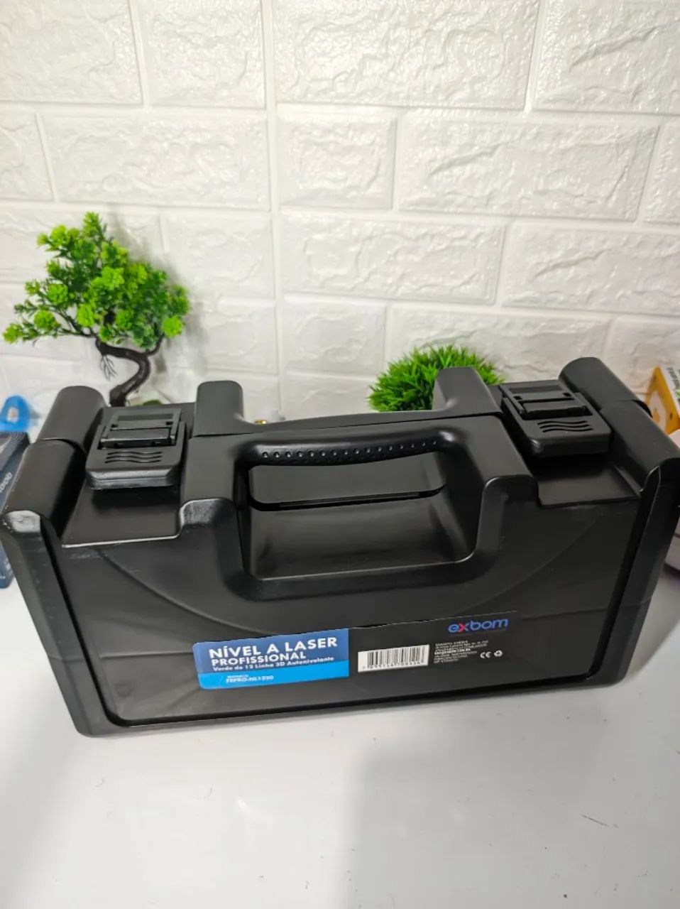 Nível a laser Exbom 12 linhas 2 baterias + acessórios e tripé PROMOÇÃO - Foto 3