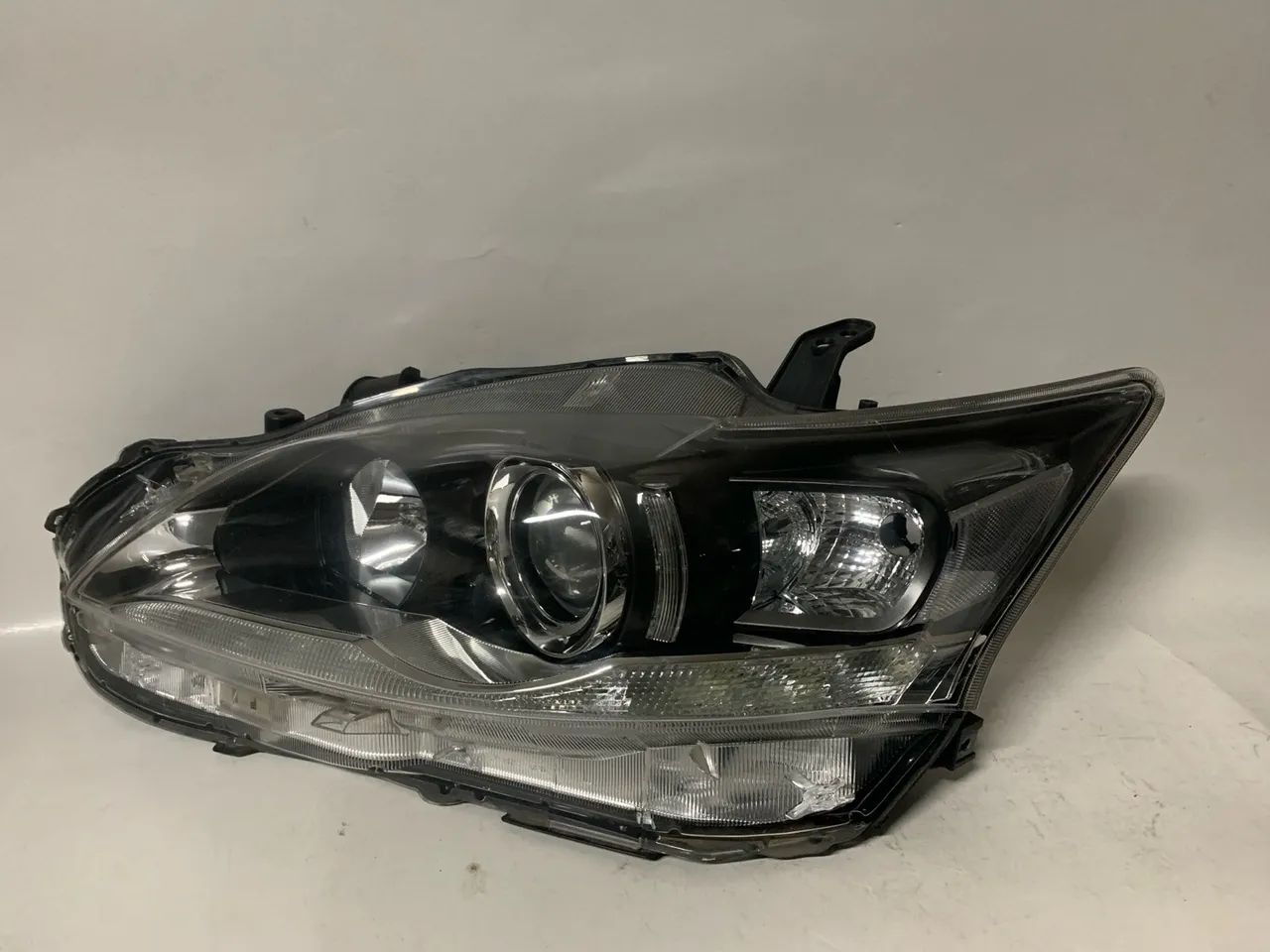 Farol Lexus Ct200h - Foto 2