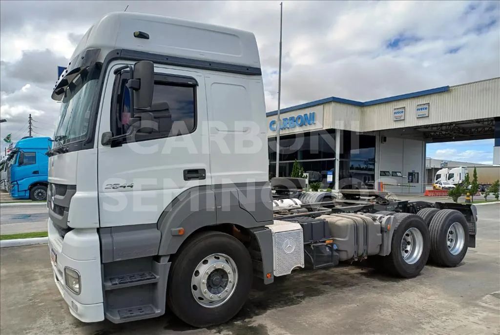 MERCEDES-BENZ AXOR 2544 LS 6X2, ANO 2019/2019 - Foto 3