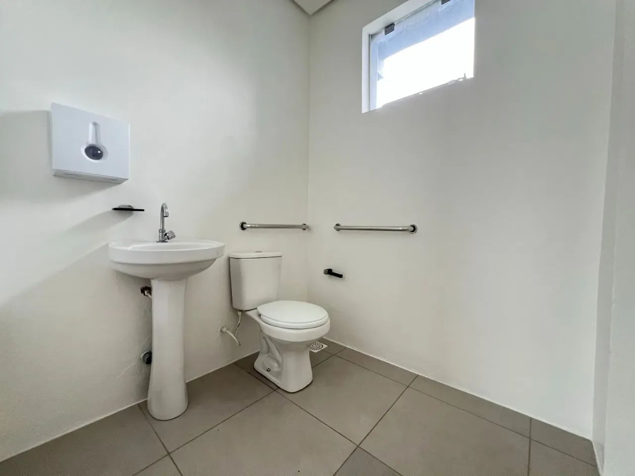 Centro comercial para aluguel possui 93 metros quadrados com 1 quarto em União - Estância  - Foto 7