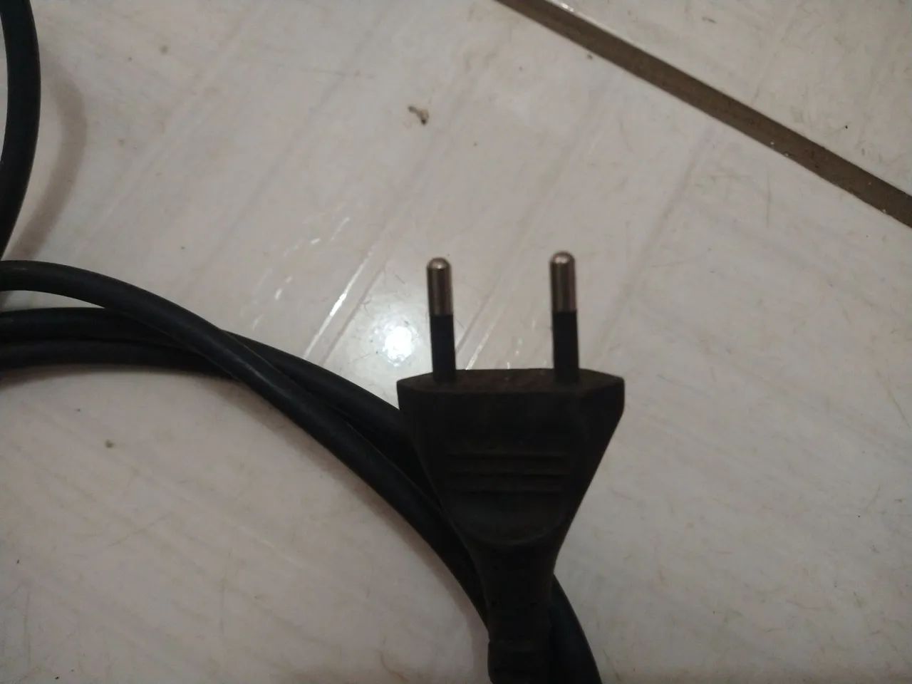 Lixadeira de cinta Elétrica Crown 750W - Foto 5