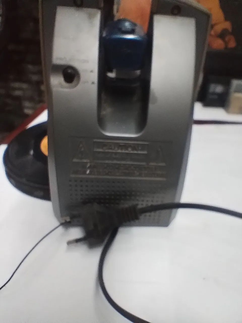 Rádio relógio com projetor  - Foto 5
