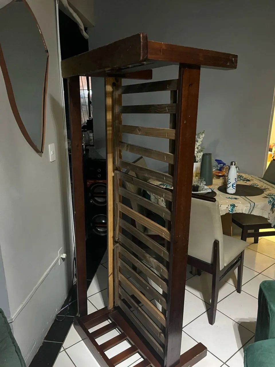 Sofá rústico, pátio ou sala 