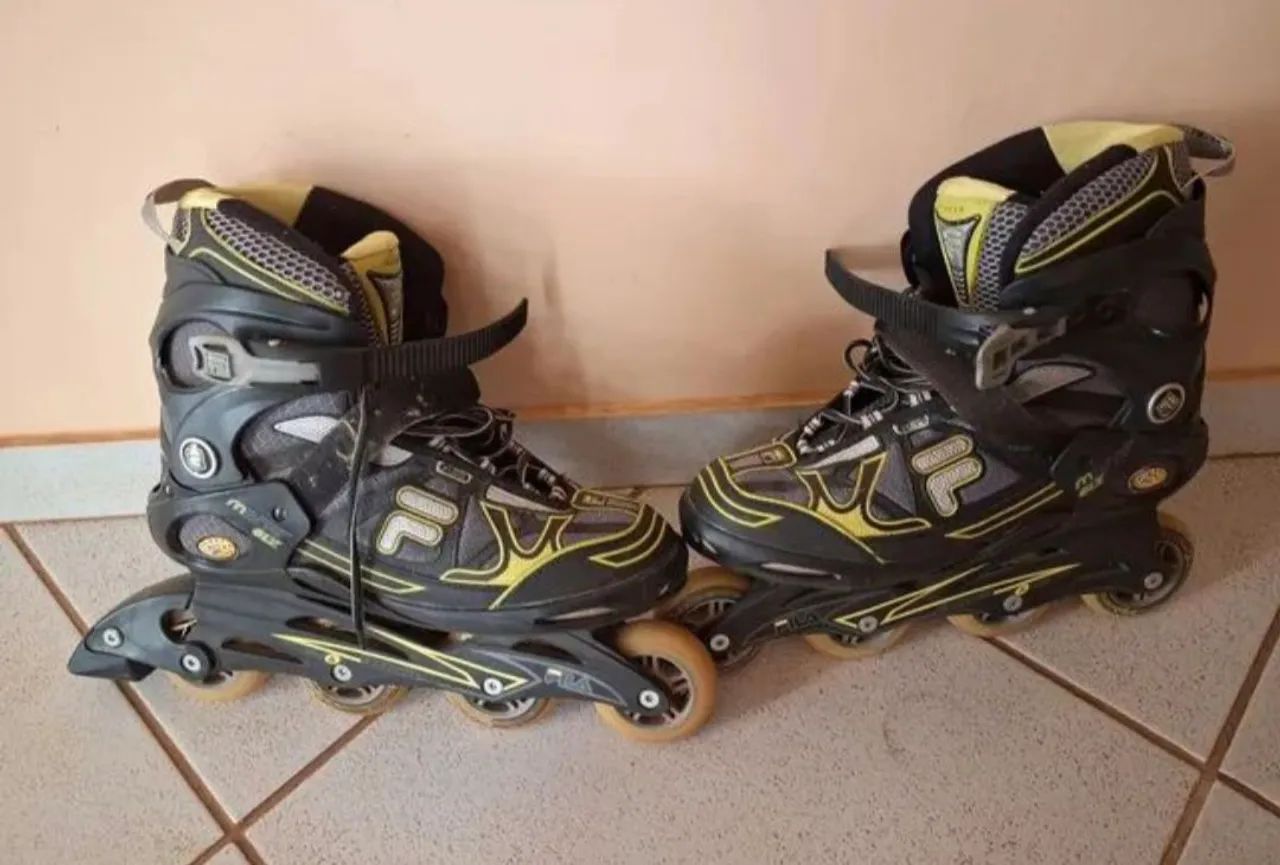 Patins fila tamanho 43 desapegando  - Foto 5