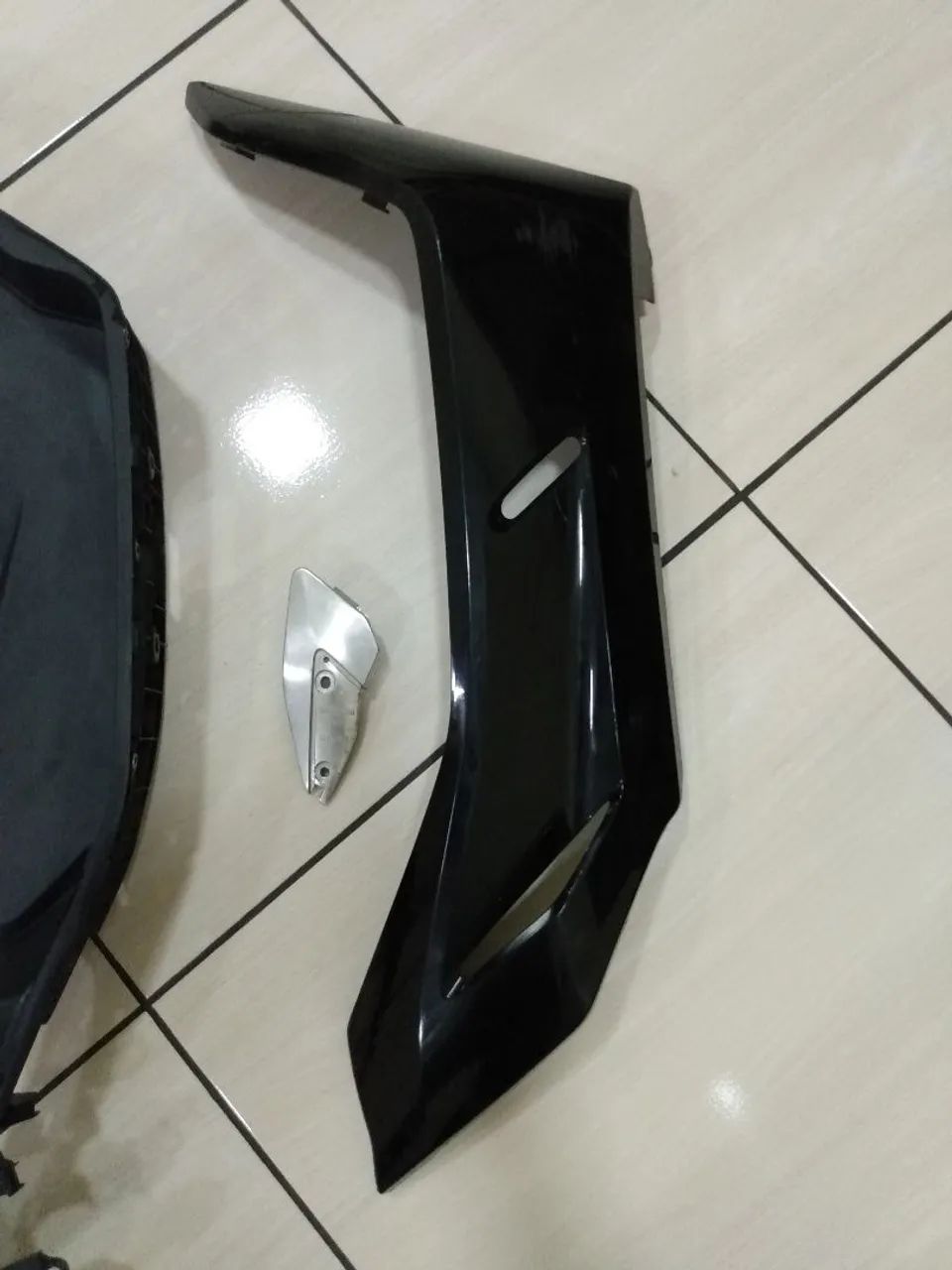 Carenagem Farol PCX 150 2022 Branco Sport Direita original Branco Fosco  - Foto 4