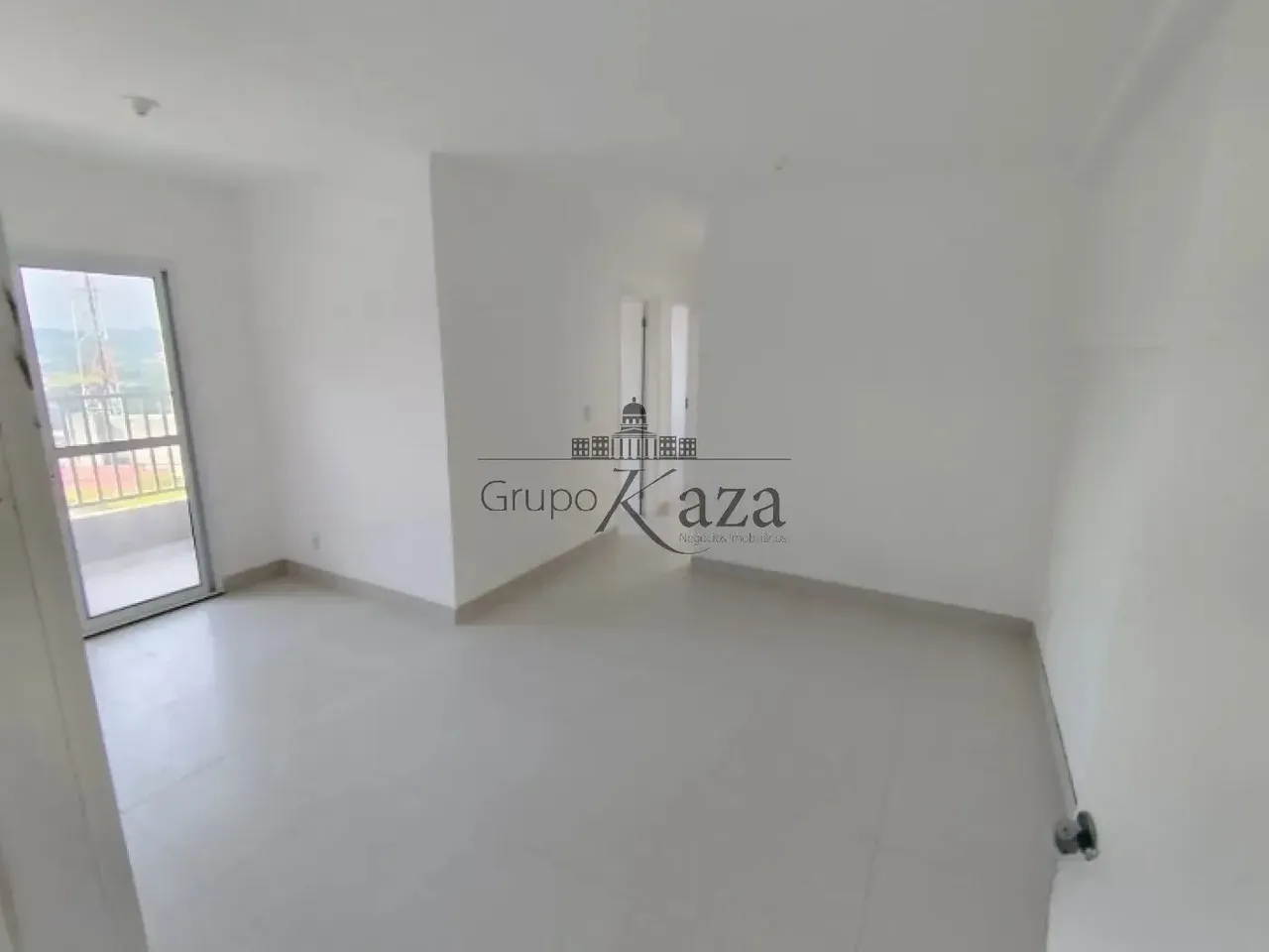 Oportunidade - Apartamento - Jardim Colonial - Residencial Sinai - 2 Dormitórios - 52m².