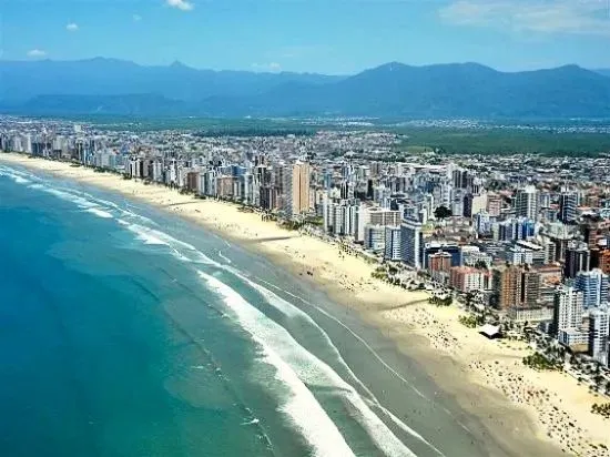 Apartamento mobiliado 2 dormitórios sendo 1 suíte com 2 vagas - Canto do Forte - Praia Gra