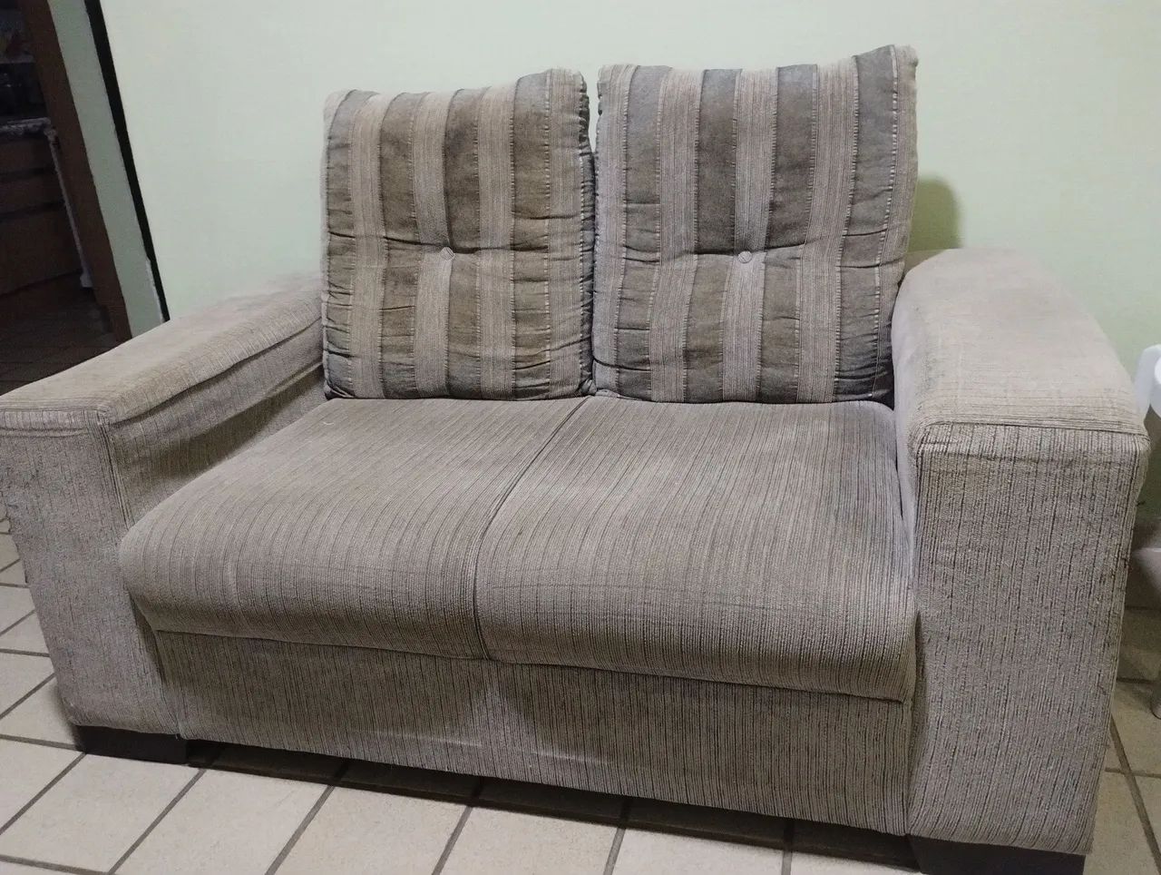Sofá 2 lugares
