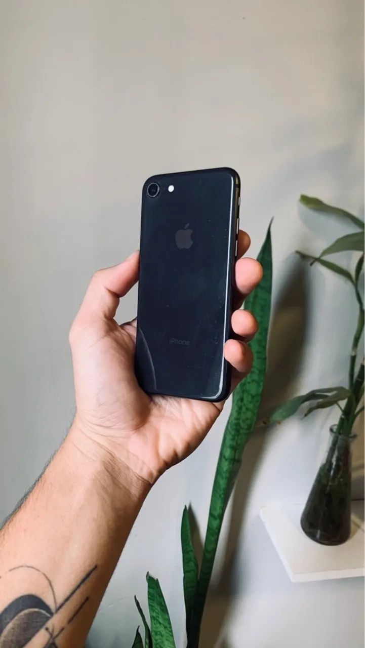 iPhone 8 - 64G - Foto 2