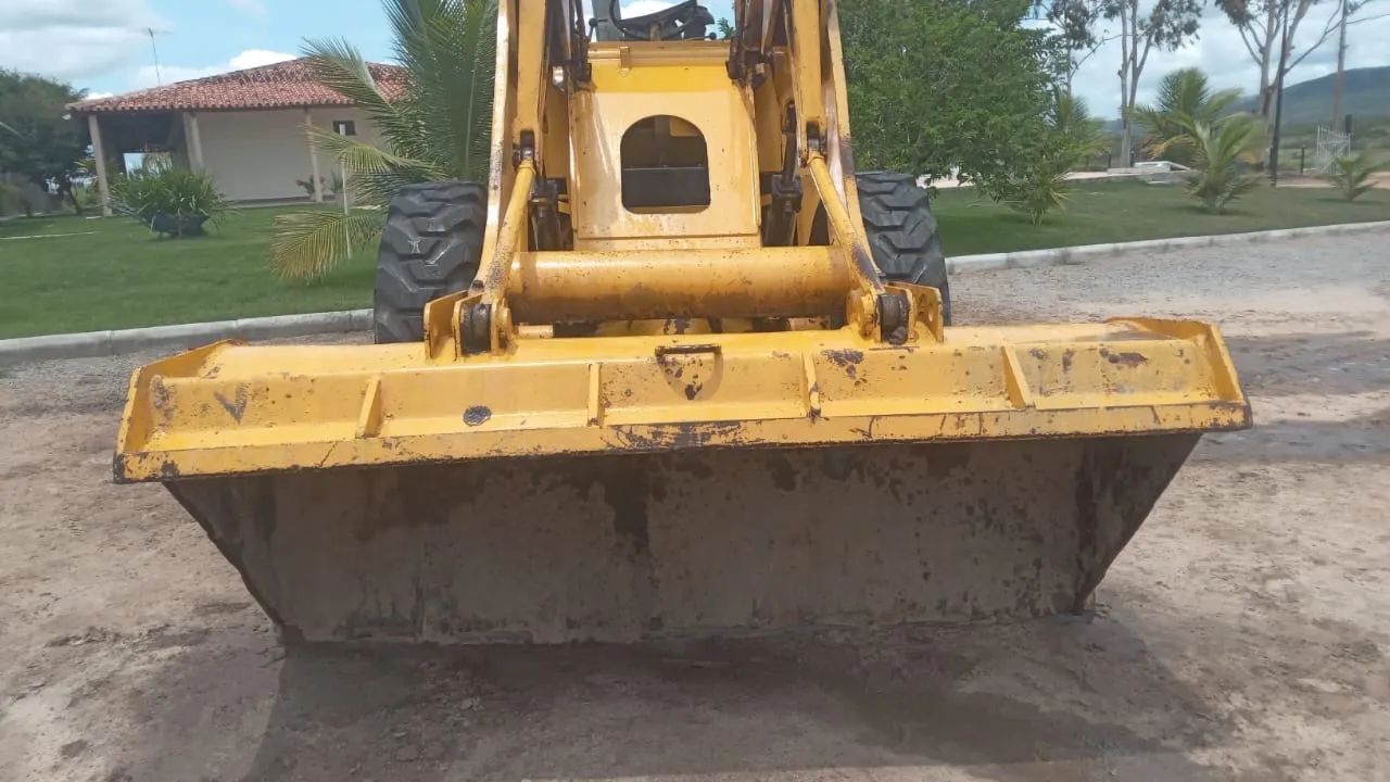 Pá Carregadeira Michigan 75 III - Foto 3