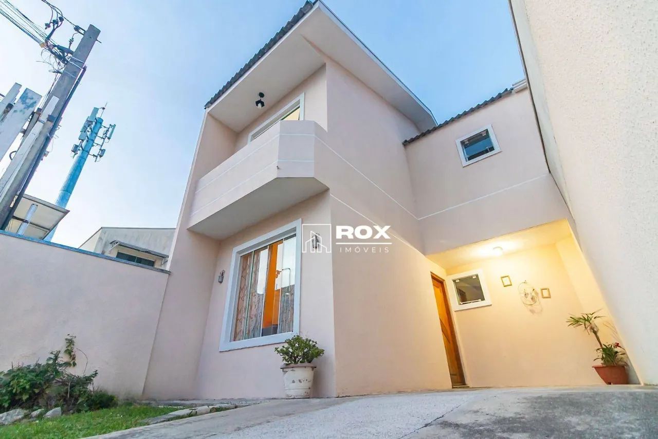 Sobrado com 3 quartos à venda por R$ 420.000 - Boqueirão - Curitiba/PR