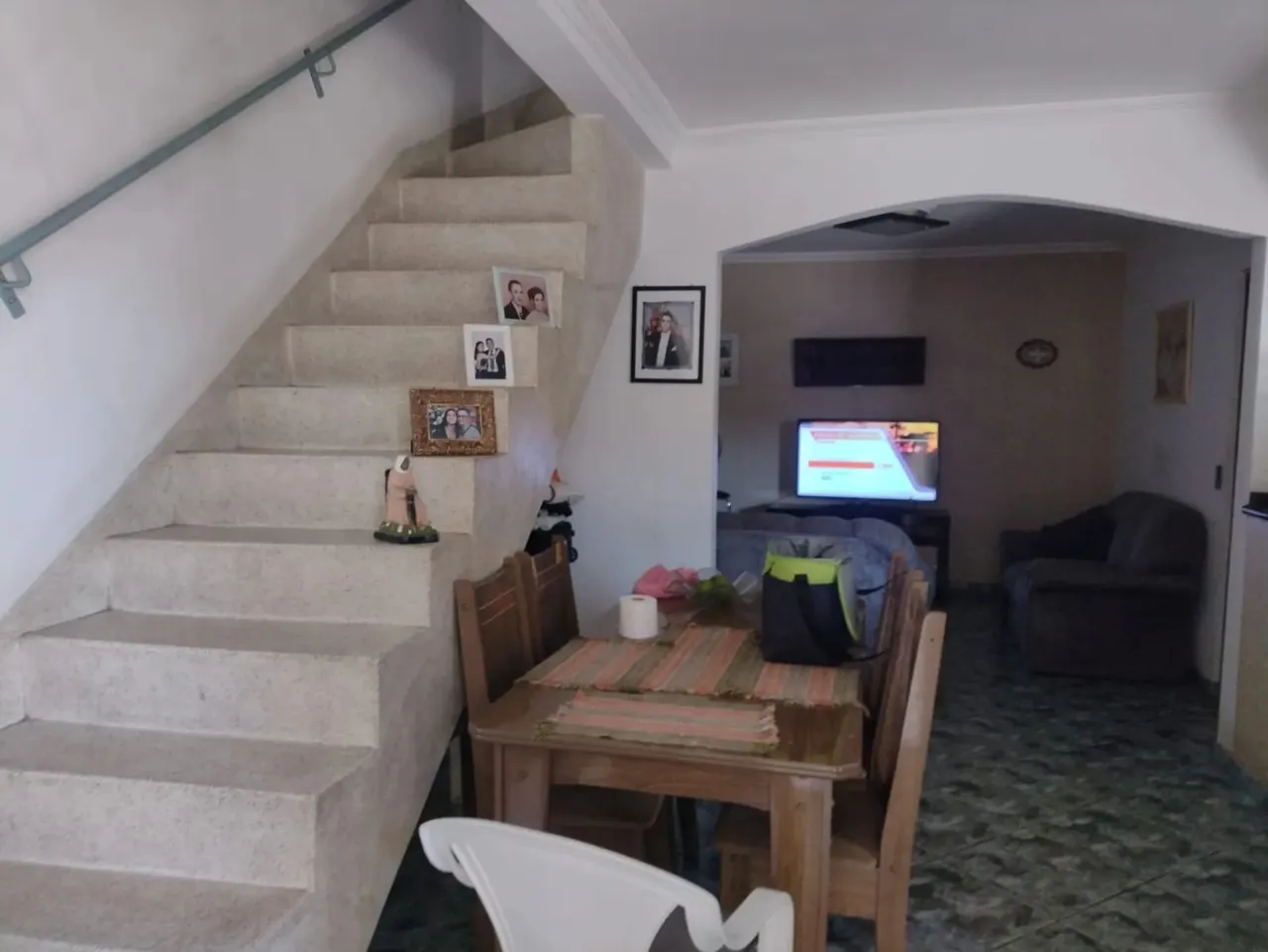Imperdível oportunidade: Casa à venda em Guarulhos-SP, 4 quartos, 2 suítes, 132m², no Jard