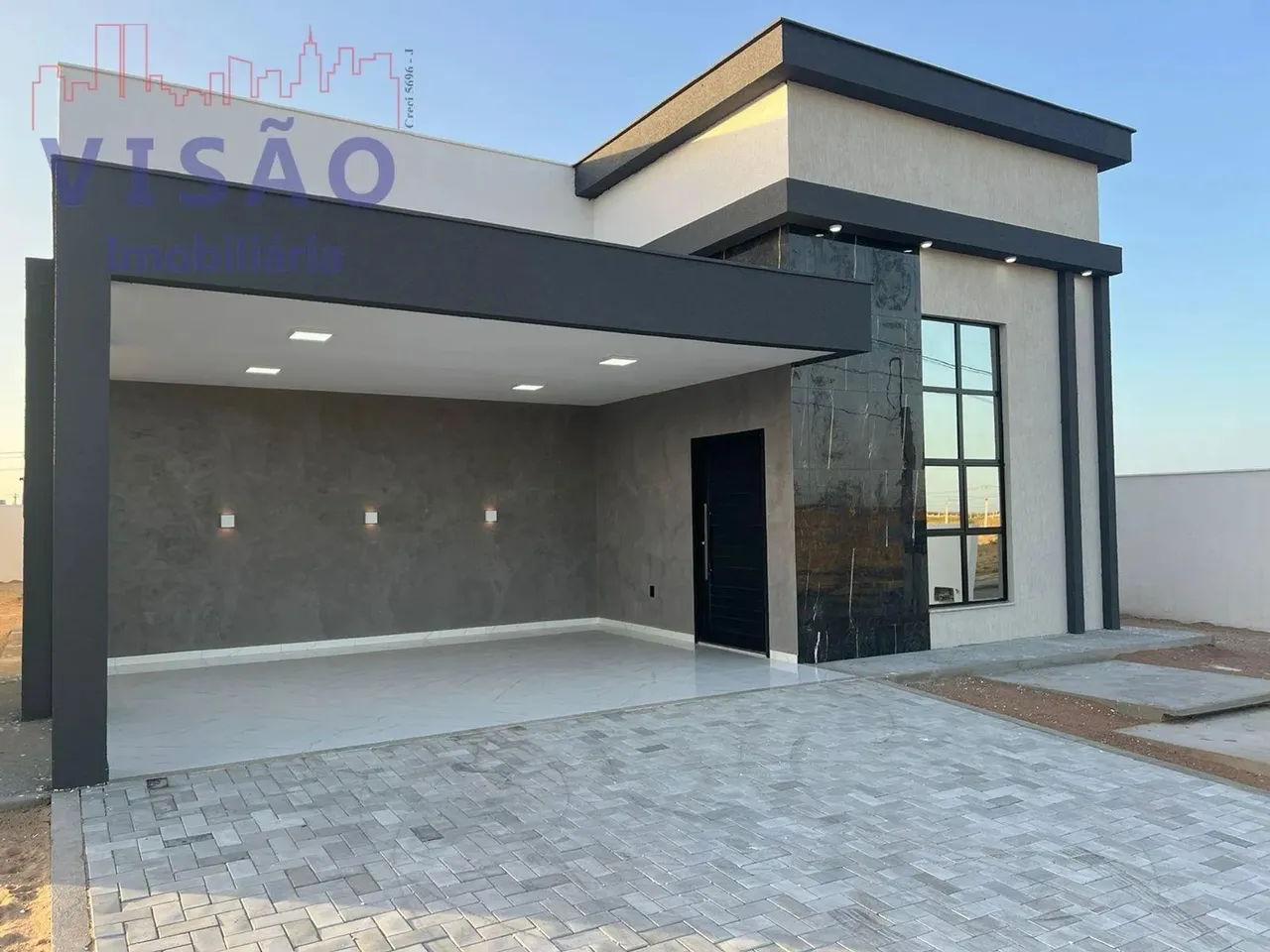 Vende-se Residência de Luxo no Residencial Ninho-Mossoró/RN