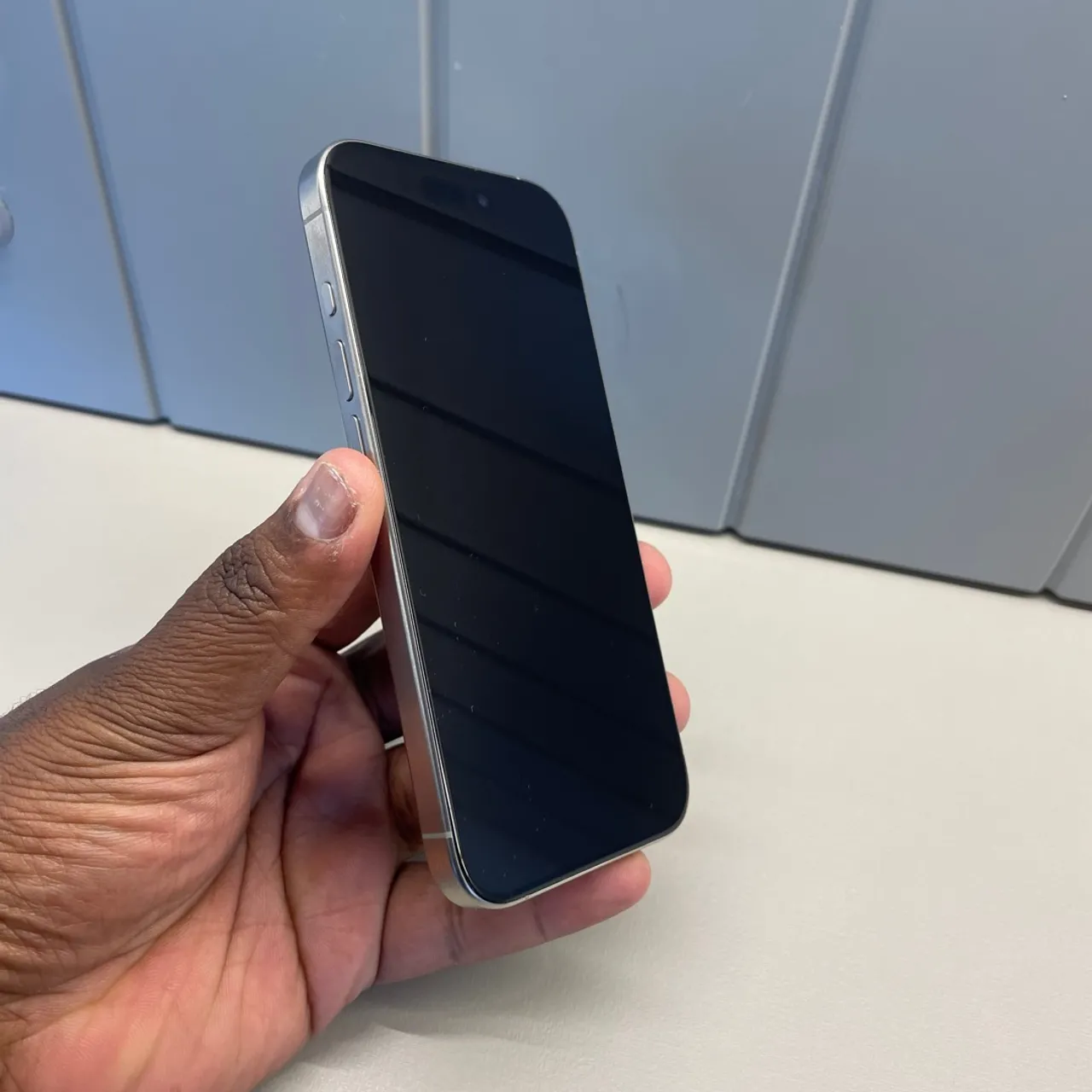 iPhone 15 Pro 512Gb Natural Usado