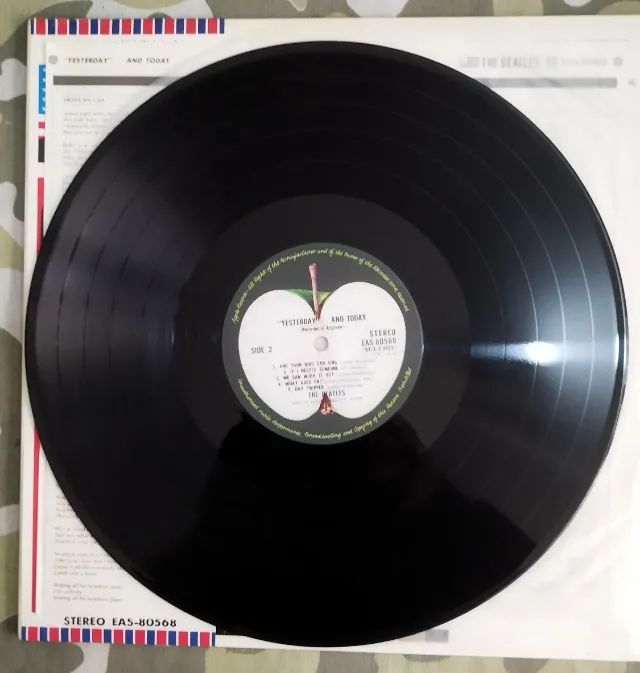 LP Vinil The Beatles - Yesterday And Today P1976 NM/EX Ed. Japãp com OBI - Foto 6