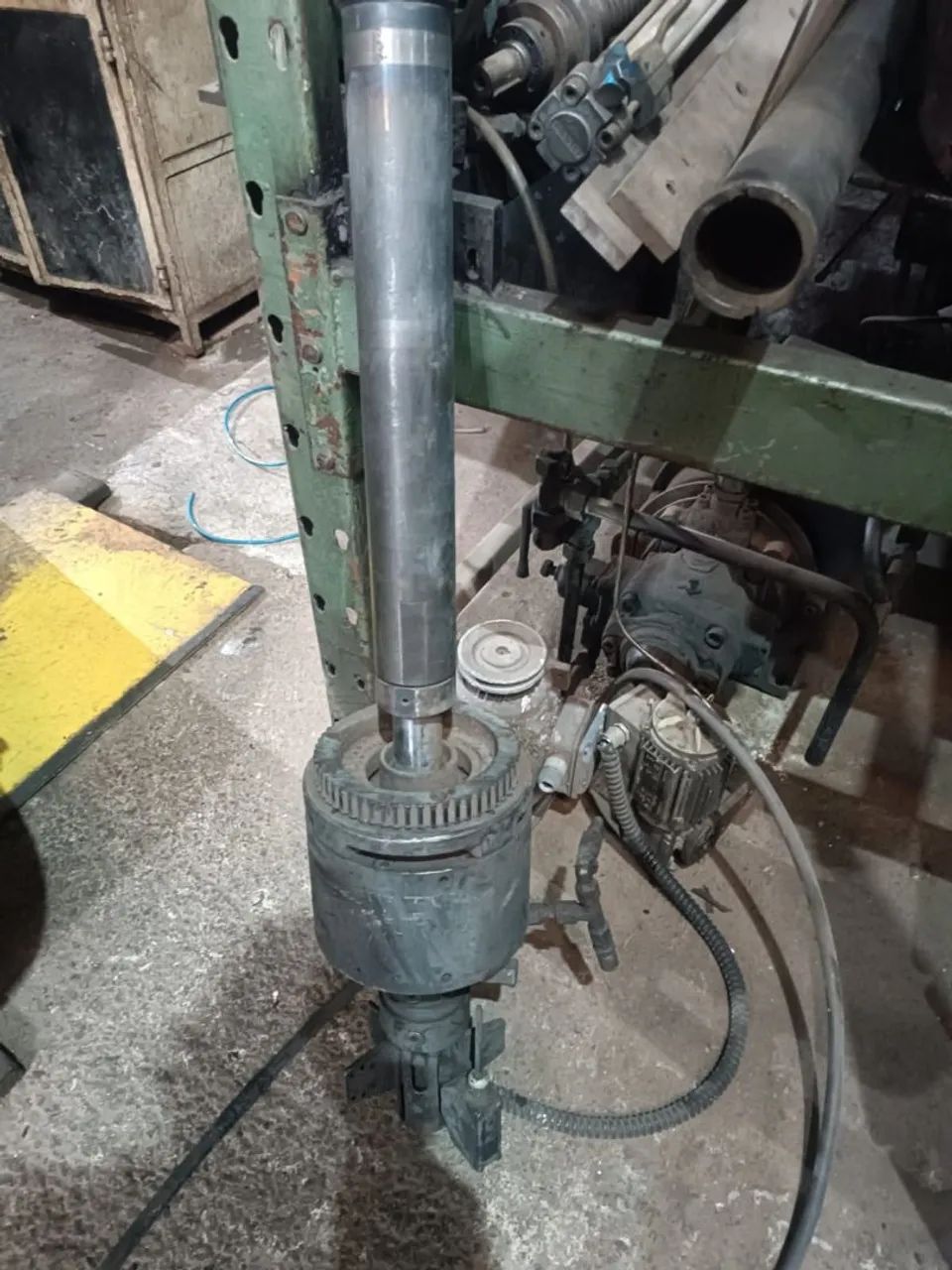 Cilindro hidráulica e pneumático para máquinas CNC  - Foto 2