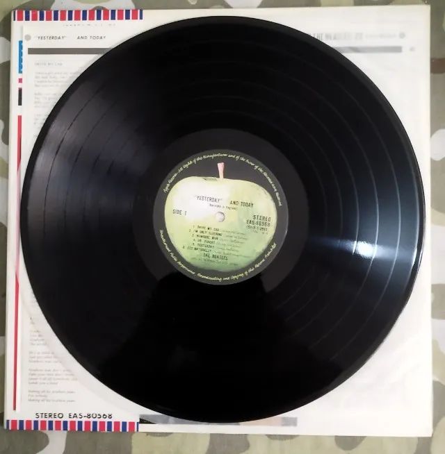 LP Vinil The Beatles - Yesterday And Today P1976 NM/EX Ed. Japãp com OBI - Foto 5