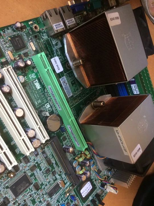 Placa Mãe Tyan S3970 2 Processadores Opteron Quad Core Servidor - Foto 6