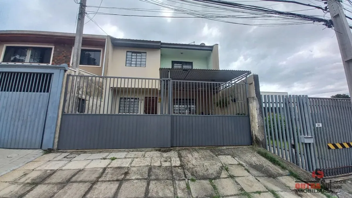 Sobrado no Capão Raso