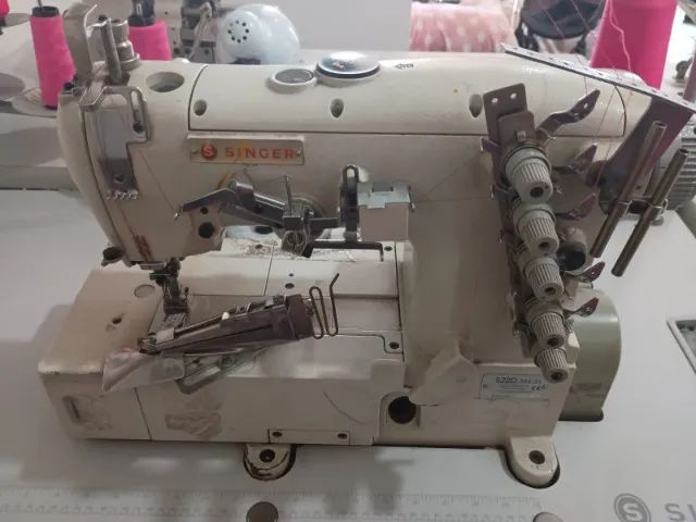 Galoneira Industrial Singer modelo 522D. - Foto 2