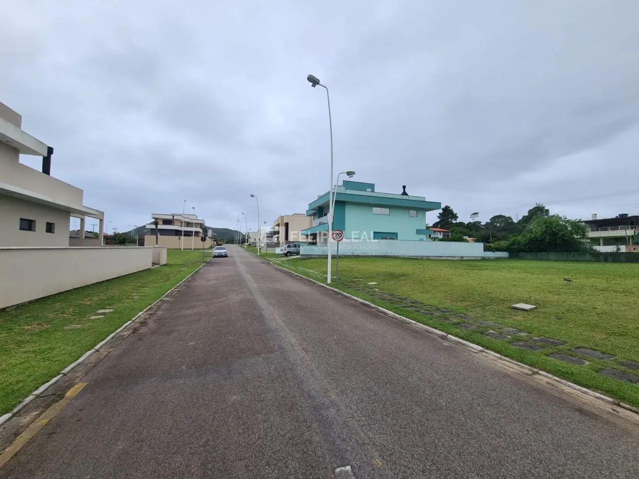 Lote / Terreno em São João do Rio Vermelho - Florianópolis, SC - Foto 2