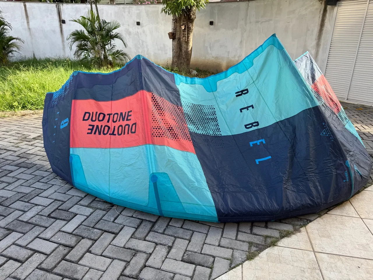 Kitesurf duotone 2019 Rebel 9 metros. Sem barra