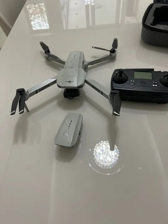 Drone com controle remoto - Foto 2