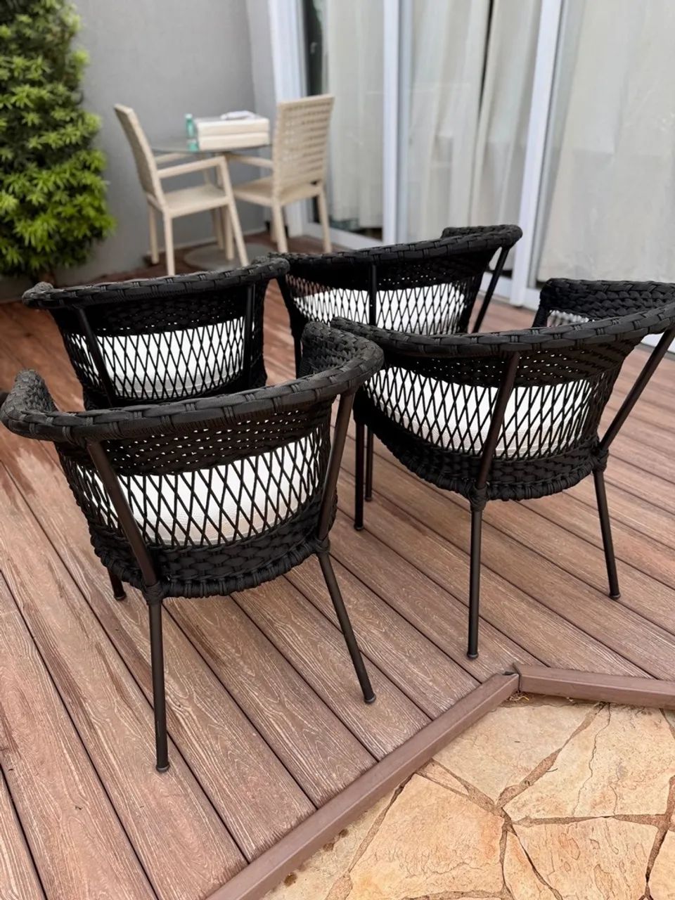 Poltronas com tricô nautico 67x48x82. 690 cada - Foto 2