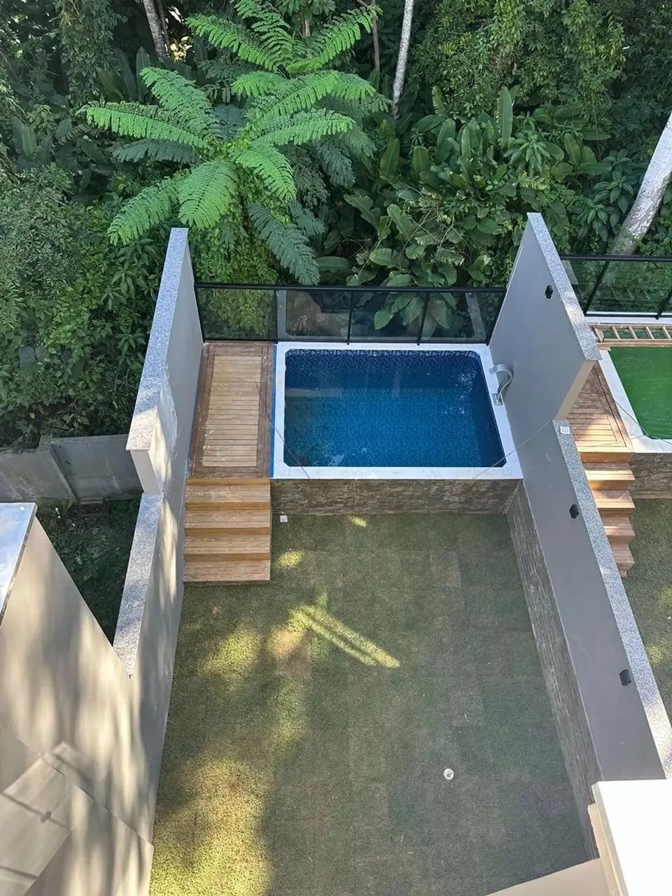 Vendo Lindo Sobrado 03 Quartos, e Piscina, Bairro Água Verde - Blumenau - Foto 3