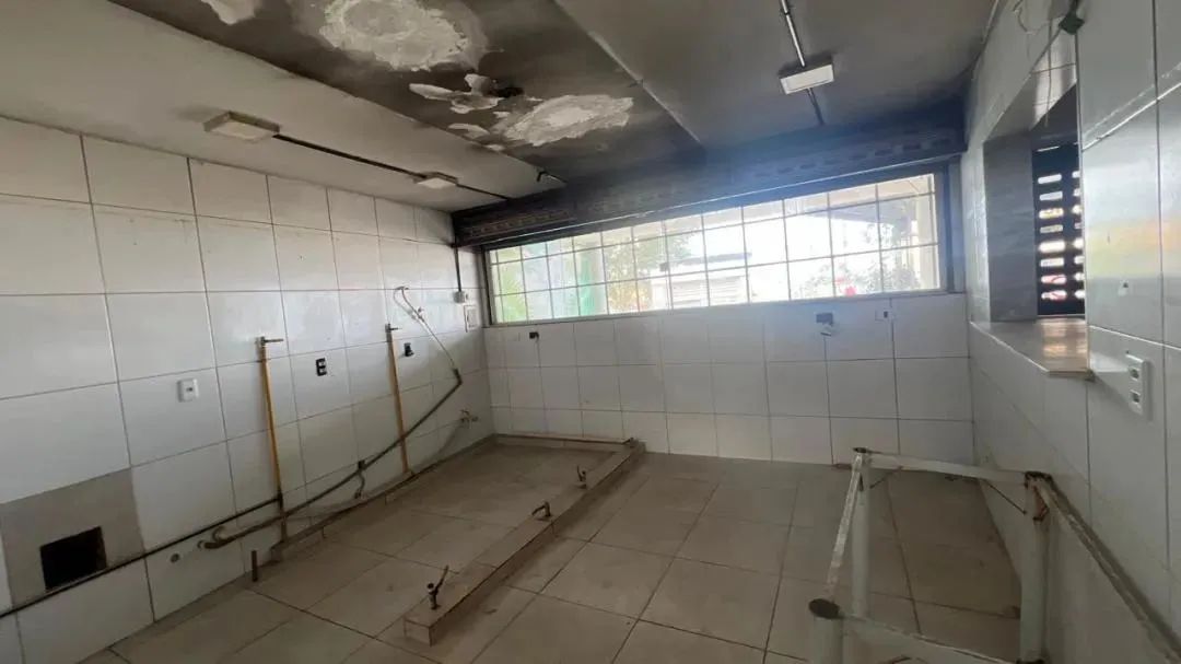 Ponto comercial para restaurante com 100m² para alugar no Porto das Dunas, próximo ao Beac - Foto 13