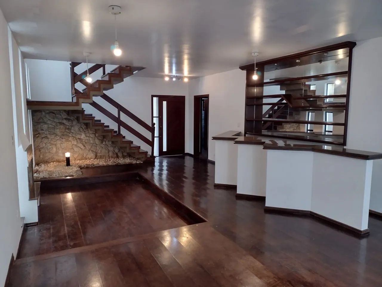 CASA RESIDENCIAL em SANTANA DE PARNAÍBA - SP, ALPHAVILLE - Foto 2