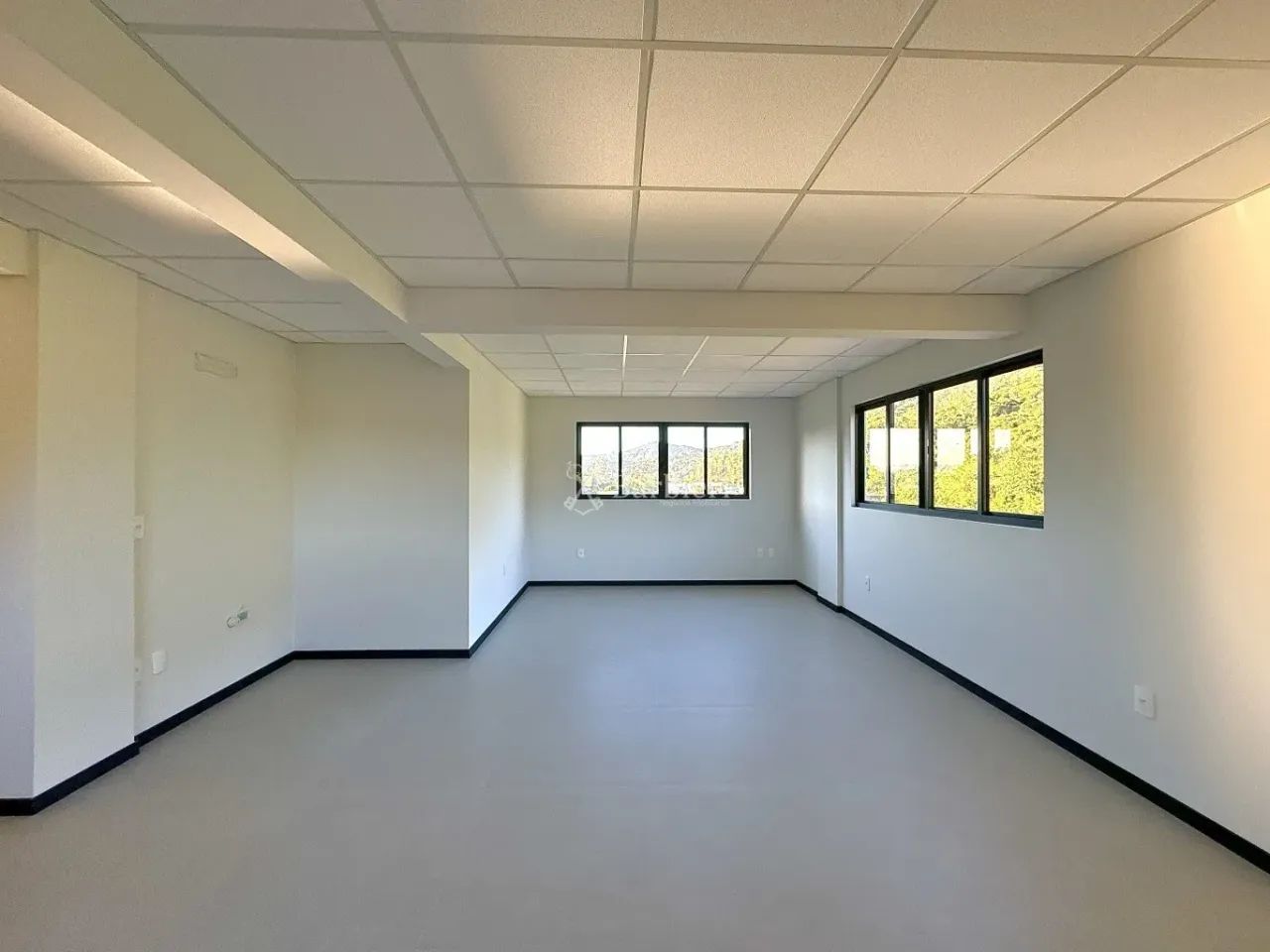 Sala Comercial para Locação no Bairro Ponta Aguda, Blumenau/SC - Foto 2