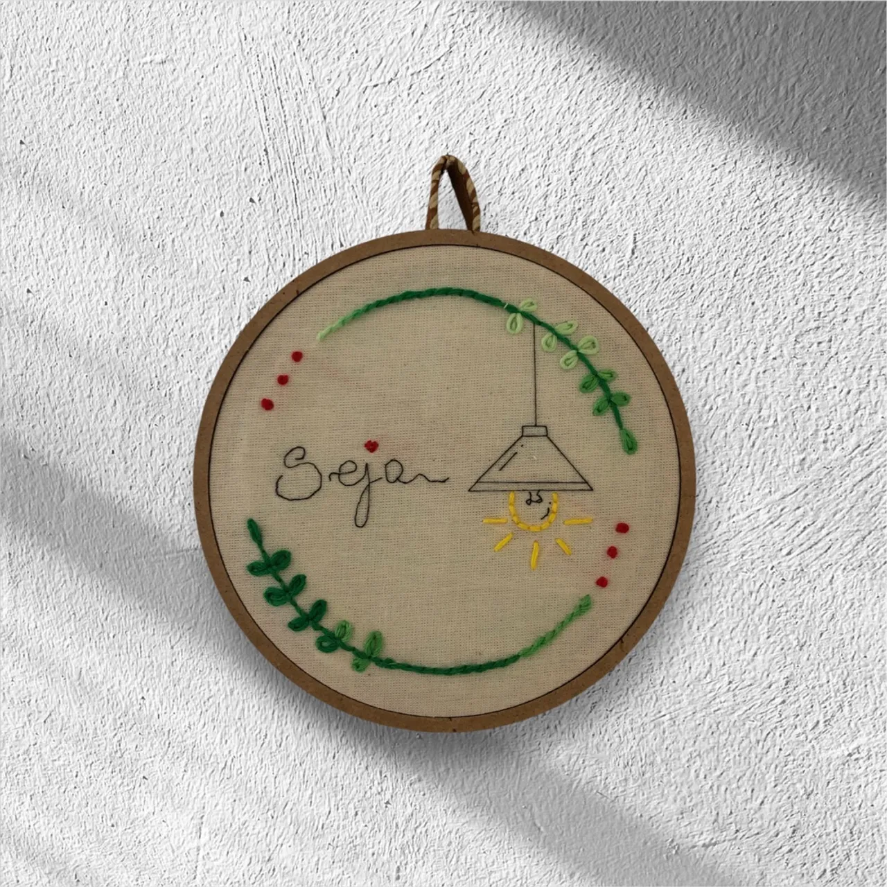 Quadro Bordado a Mão Decorativo Presente Decoração
