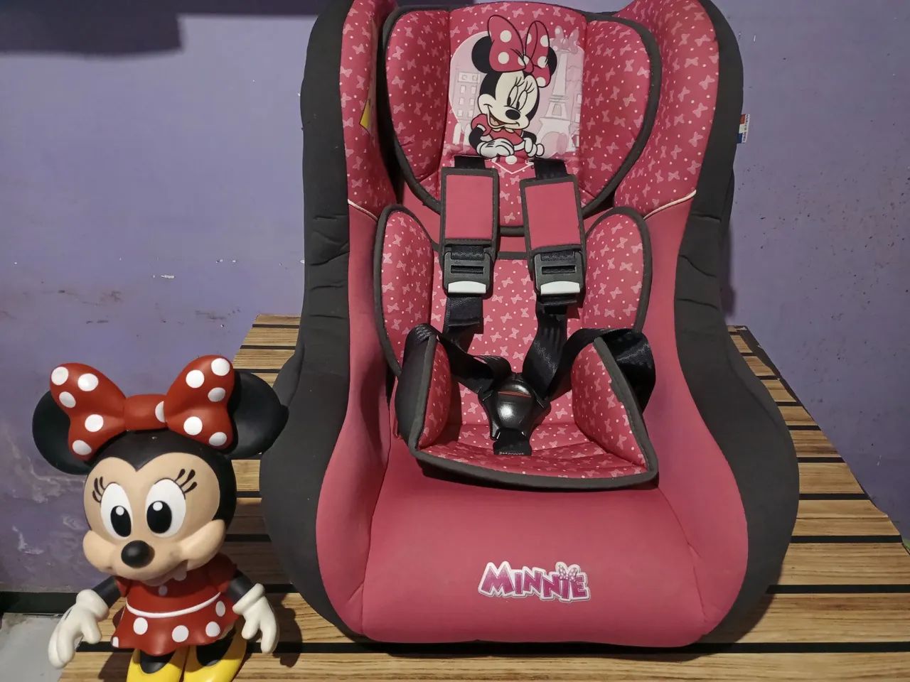 Cadeirinha de carro infantil Minnie
