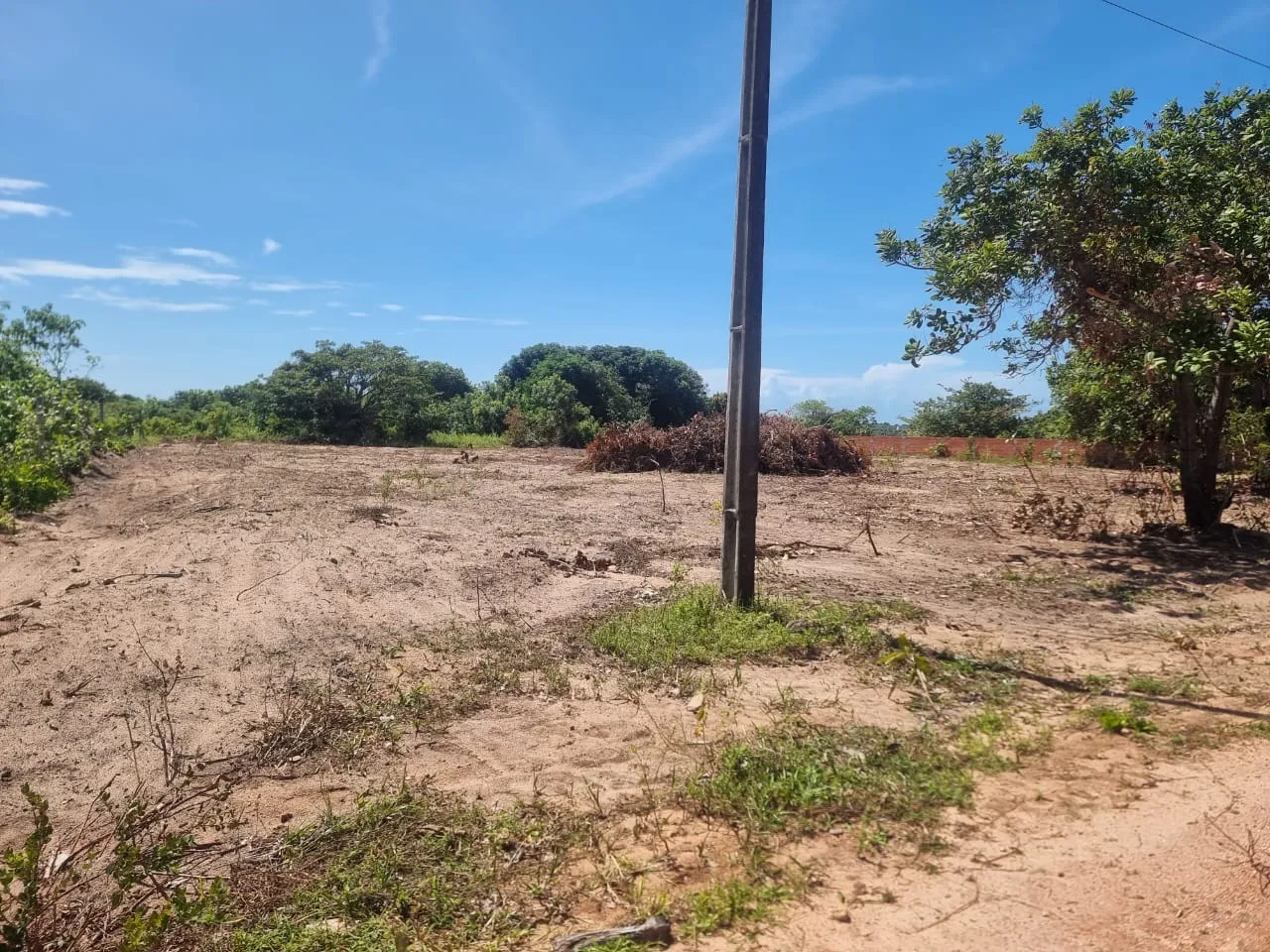 Lotes a venda ( Caponga )