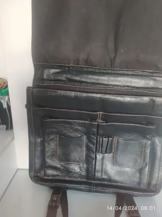 Bolsa de Ombro de Couro - Preta - Foto 3