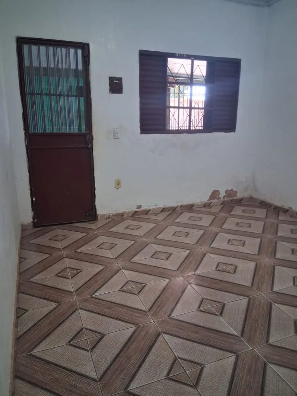 ? CASA À VENDA - ÁGUAS LINDAS DE GOIÁS/GO - Foto 5