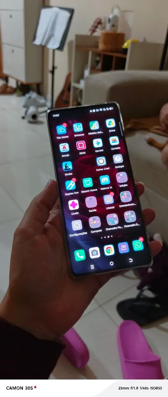 Tecno Camon 30S PRO 16g de Ram 256gb de armazenamento