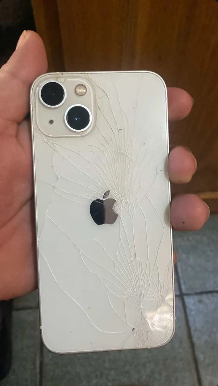 Celular iPhone 13 branco - Foto 2